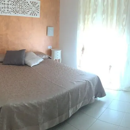 Otel Punto 3*