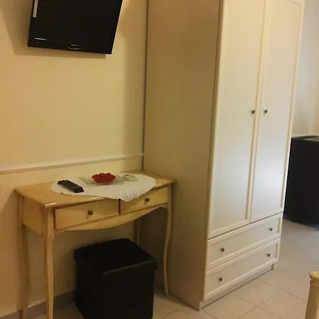 Hotel Punto 3*