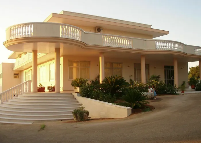 普特维尔德酒店